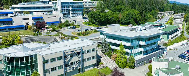 ナナイモ市にあるバンクーバーアイランド大学（Vancouver Island University）